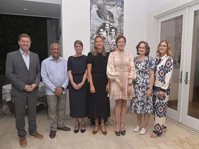 Embajadora de Alemania realiza un encuentro cercano con la prensa