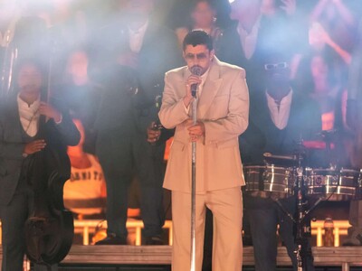 Euforia y alegría en la previa del primer show de gira de Bad Bunny