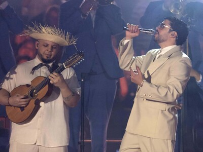 Es falso que Bad Bunny apoyara un cántico contra Milei