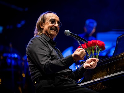 El piano de Raúl Di Blasio llena de emoción el Teatro Nacional