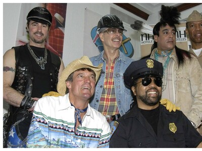 Muere Victor Willis, el policía de Village People