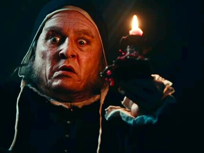 Johnny Depp reaparece en Comic-Con para presentar "Ebenezer"