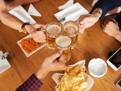 ¿Es la cerveza una bebida saludable?